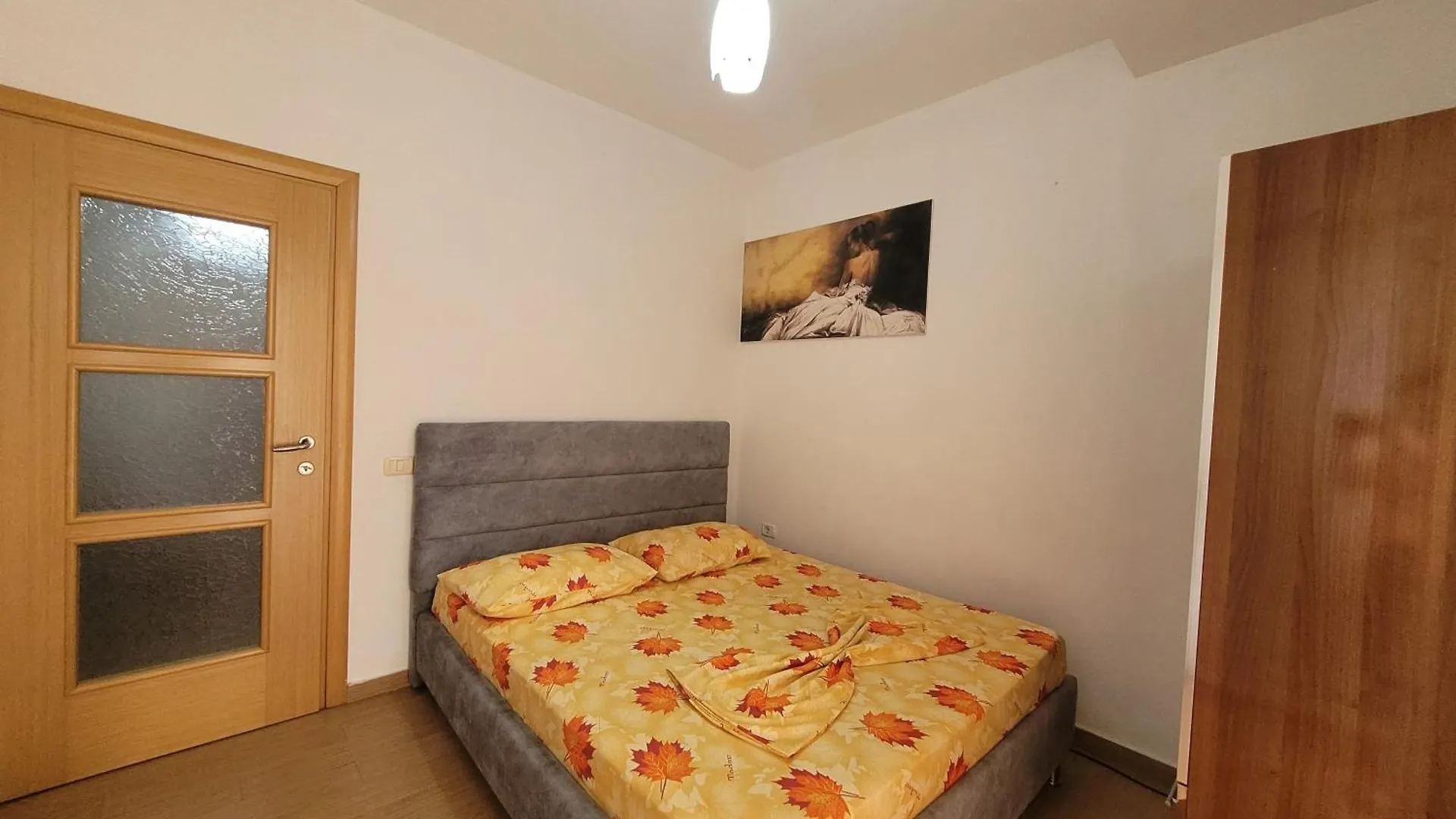 Beach Side Two-Bedroom Apartment Durrës
