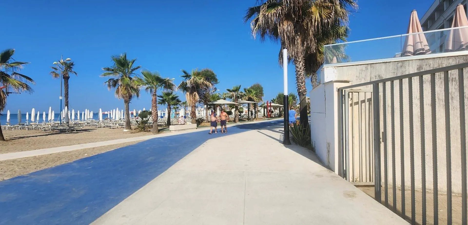 Beach Side Two-Bedroom Apartment Durrës